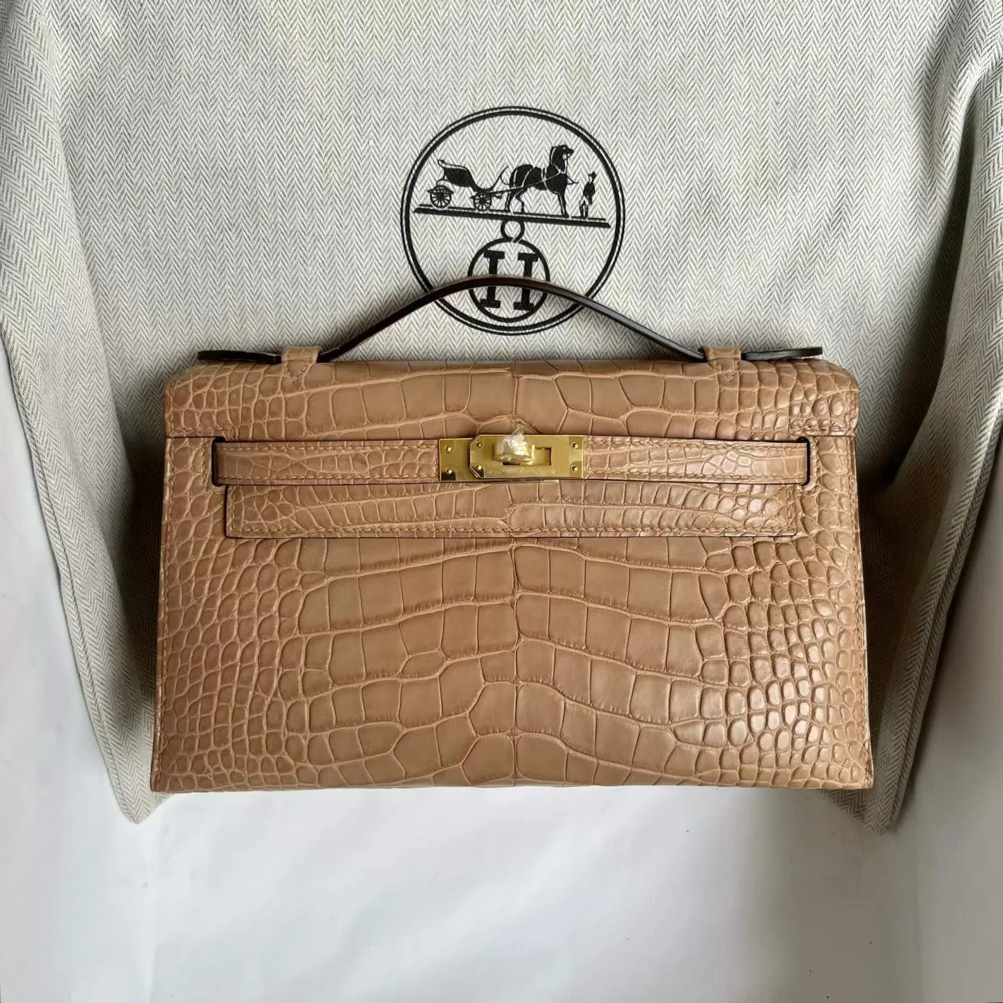 Kelly Pochette 22
