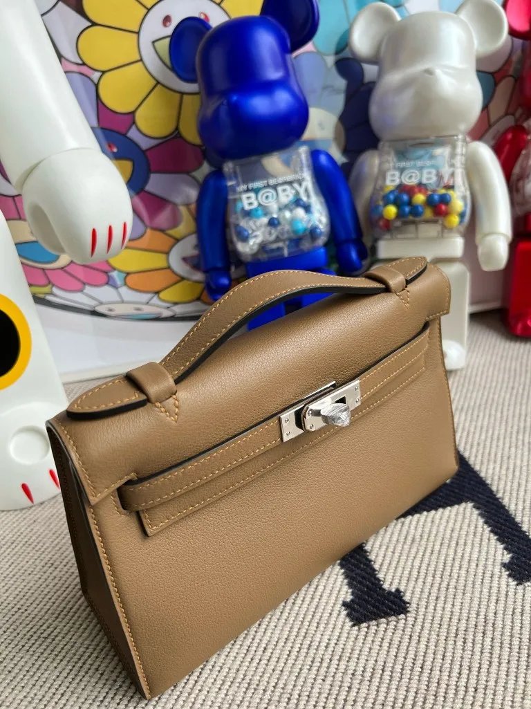Kelly Pochette 22
