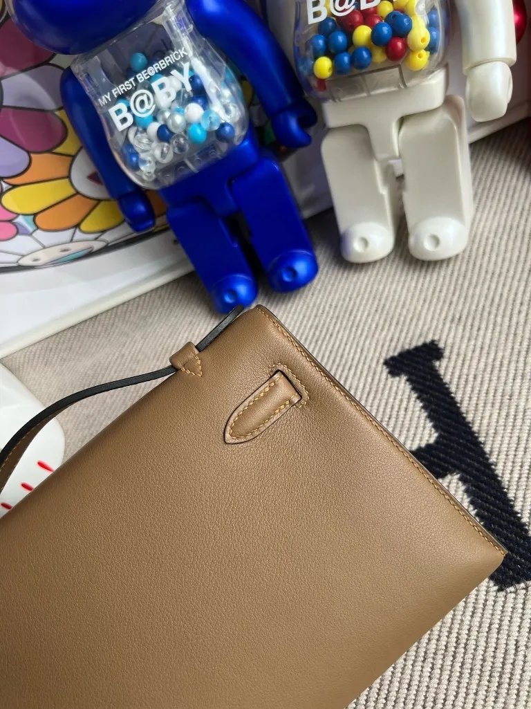 Kelly Pochette 22