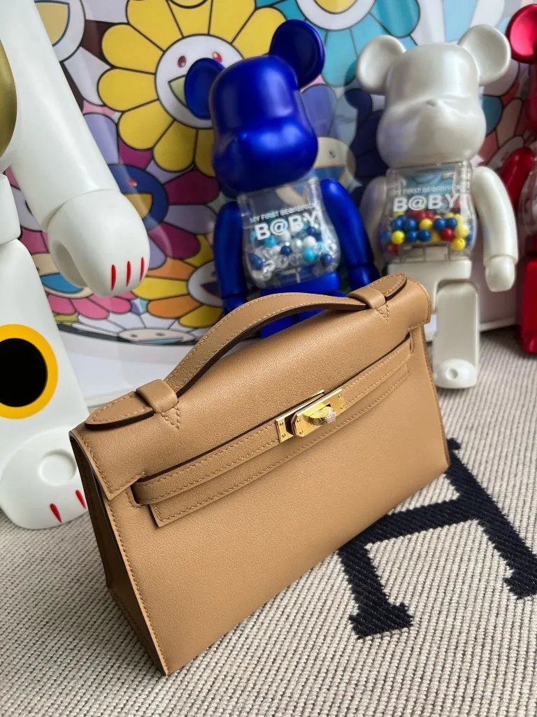 Kelly Pochette 22