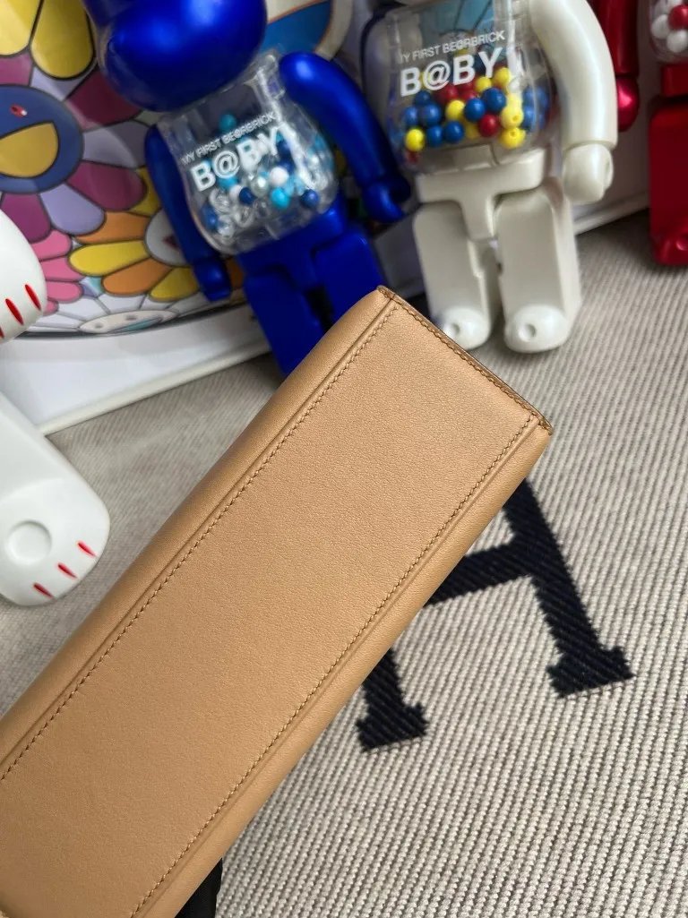 Kelly Pochette 22