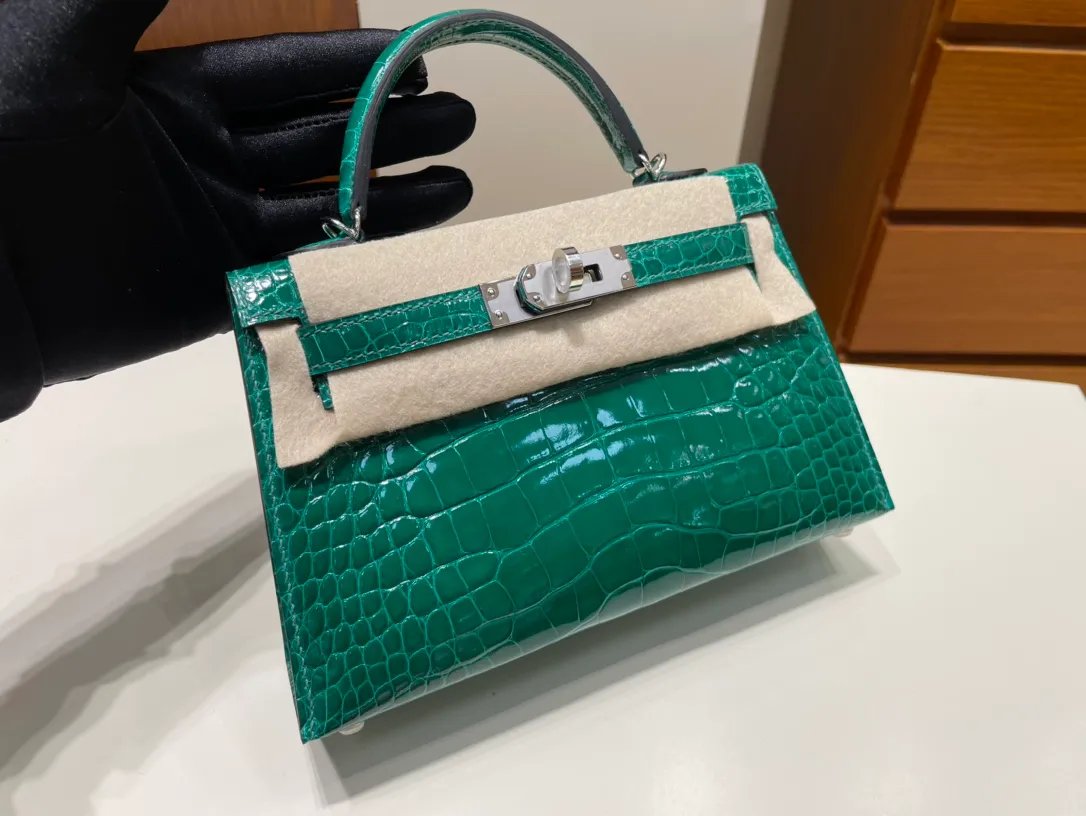 Mini Kelly 19