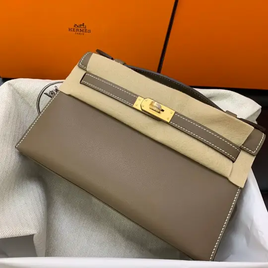 Kelly Pochette 22