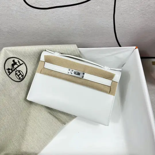 Kelly Pochette 22