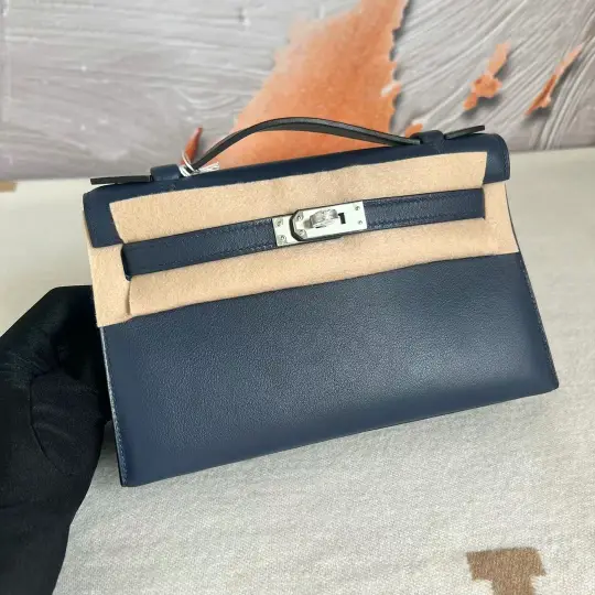 Kelly Pochette 22