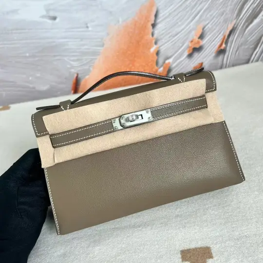 Kelly Pochette 22