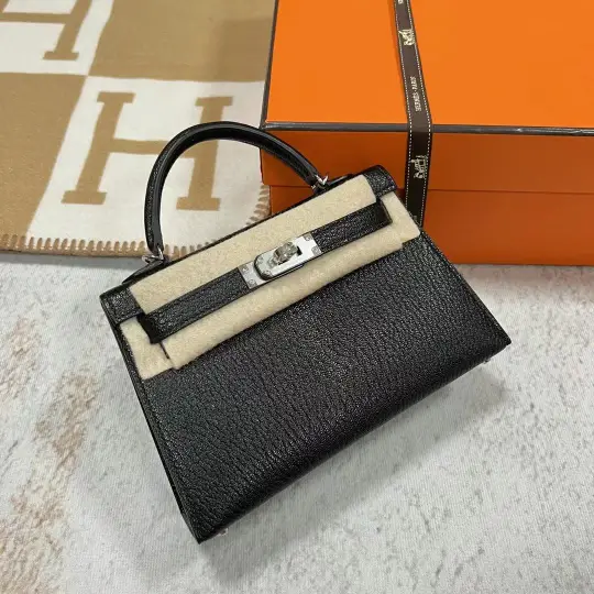 Mini Kelly 19