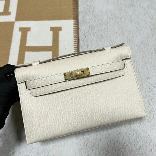 Kelly Pochette 22