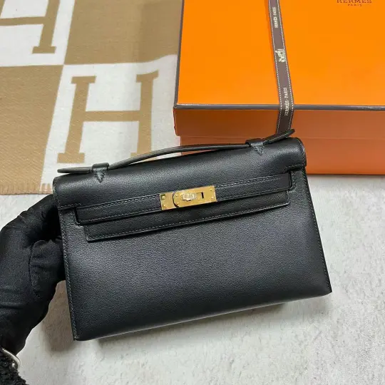 Kelly Pochette 22