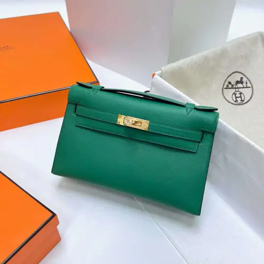 Kelly Pochette 22