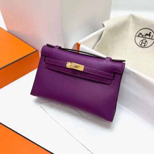 Kelly Pochette 22