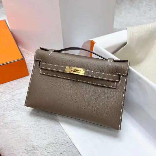 Kelly Pochette 22