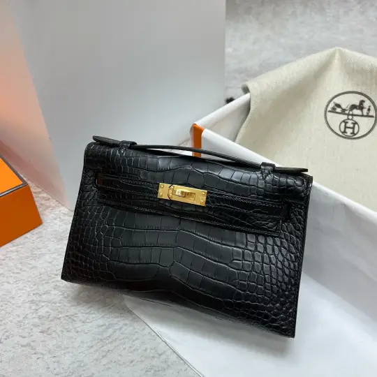 Kelly Pochette 22