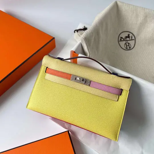 Kelly Pochette 22