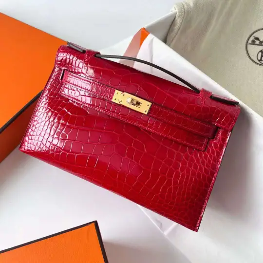 Kelly Pochette 22