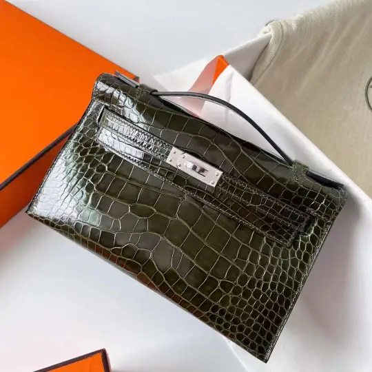 Kelly Pochette 22