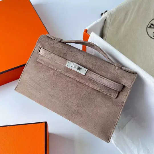 Kelly Pochette 22