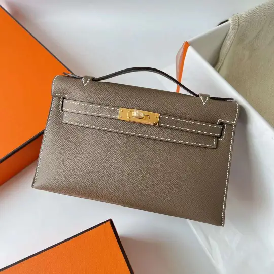 Kelly Pochette 22