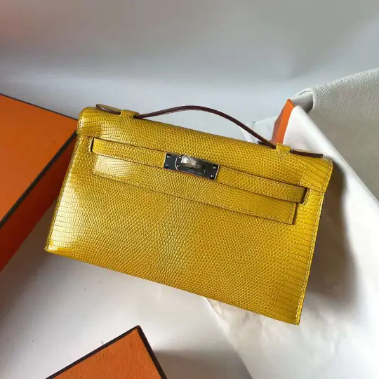 Kelly Pochette 22