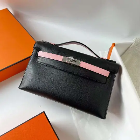Kelly Pochette 22