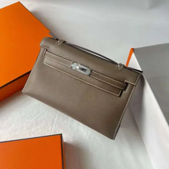 Kelly Pochette 22