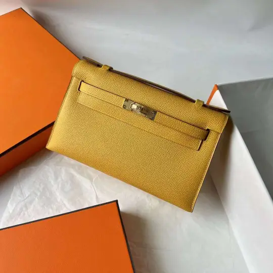 Kelly Pochette 22