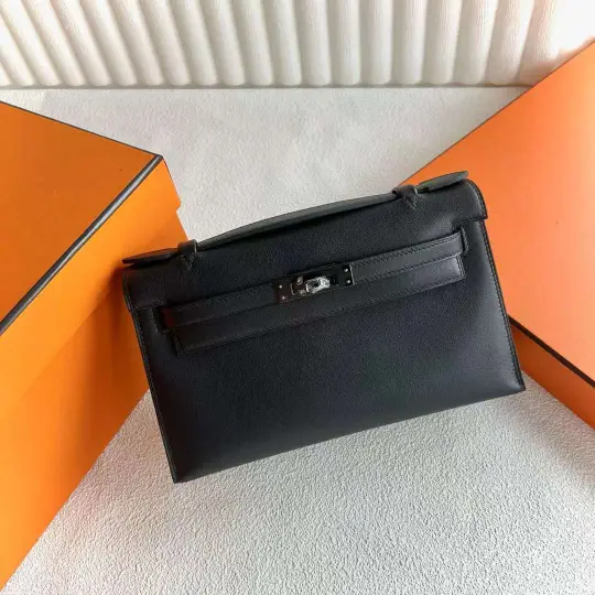 Kelly Pochette 22
