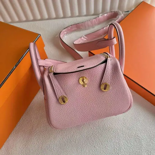 Lindy 19