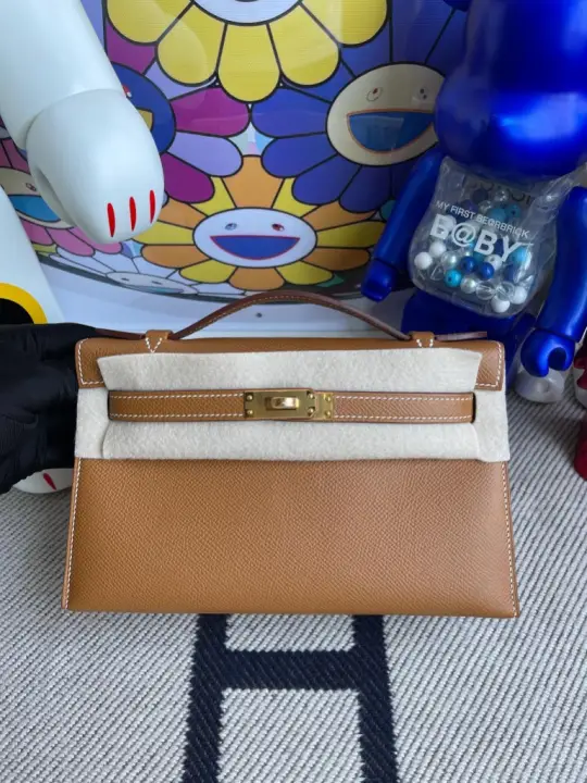 Kelly Pochette 22