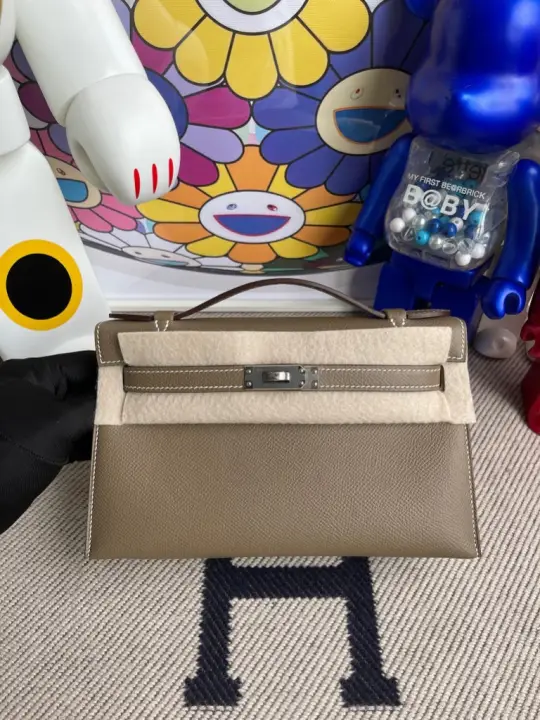 Kelly Pochette 22