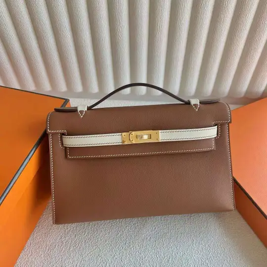 Kelly Pochette 22