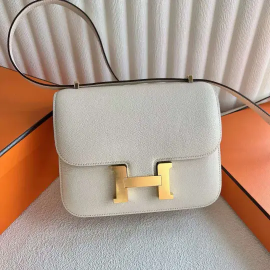 Constance 18