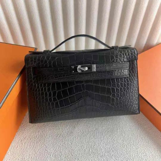 Kelly Pochette 22