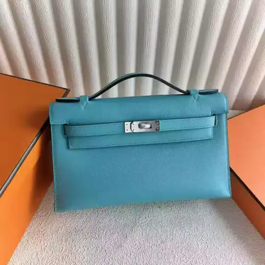 Kelly Pochette 22