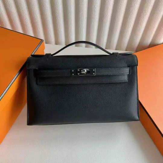 Kelly Pochette 22