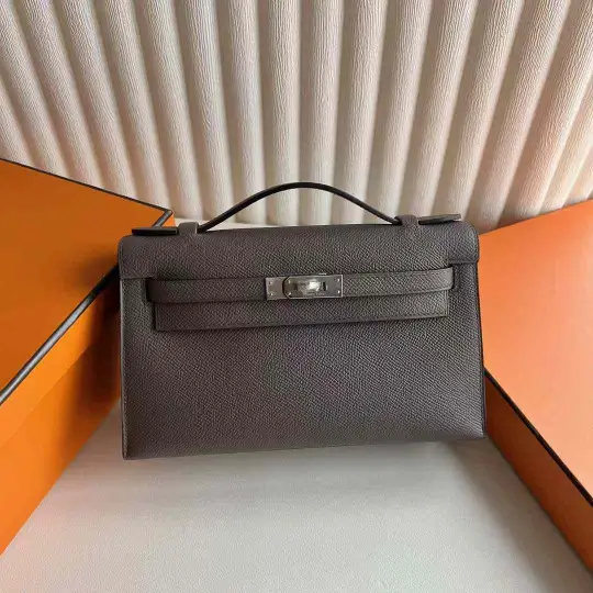 Kelly Pochette 22