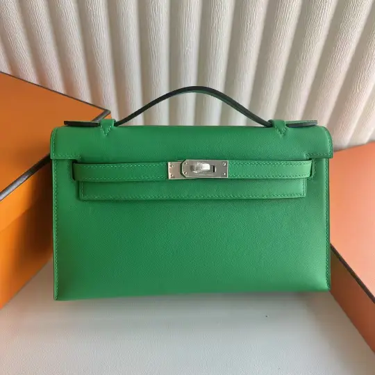 Kelly Pochette 22