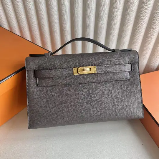 Kelly Pochette 22