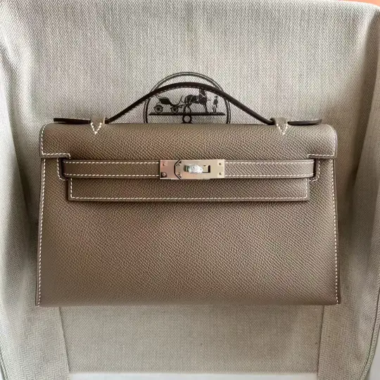 Kelly Pochette 22