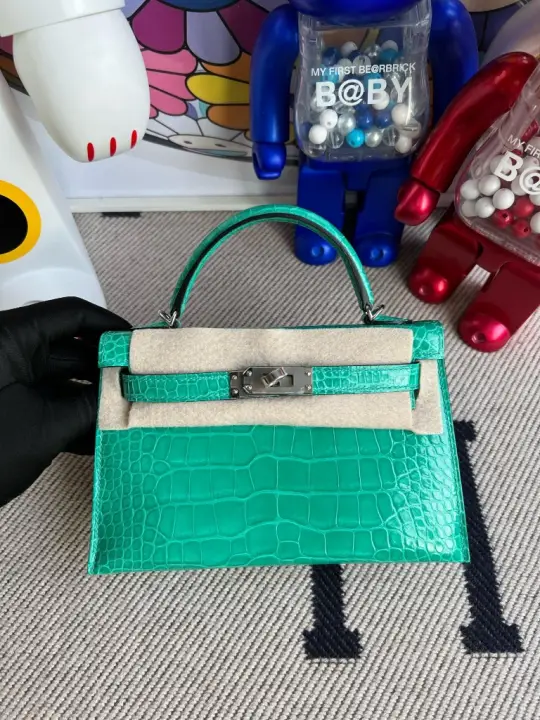 Mini Kelly 19