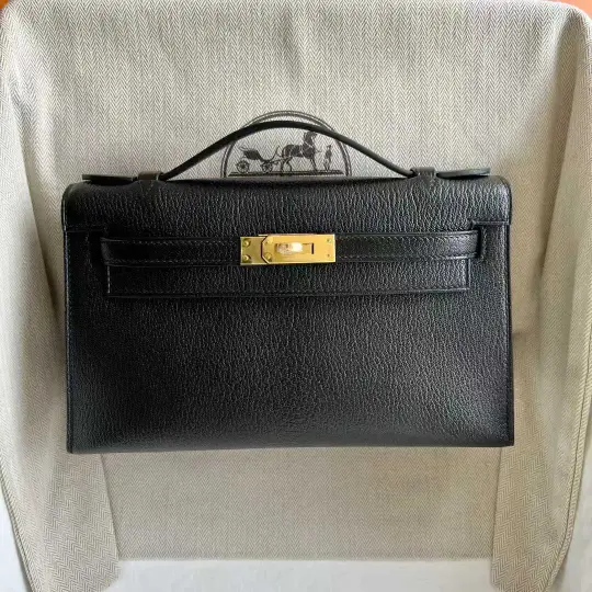 Kelly Pochette 22