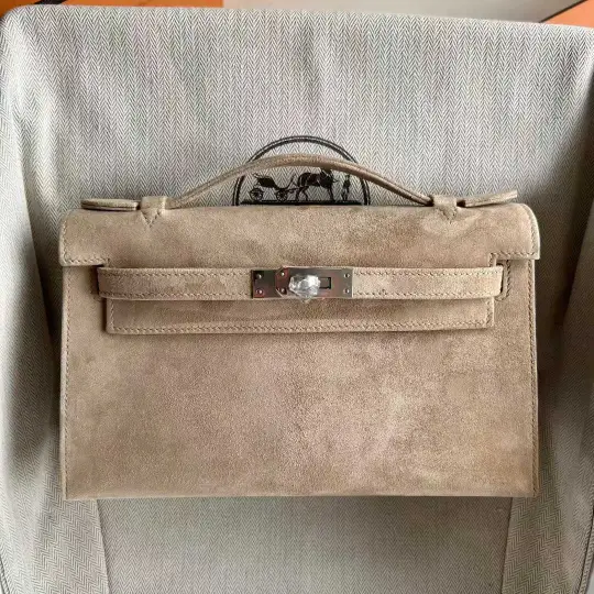 Kelly Pochette 22