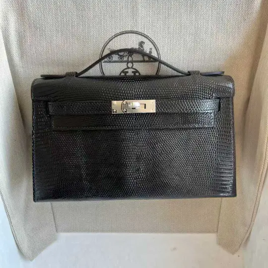 Kelly Pochette 22