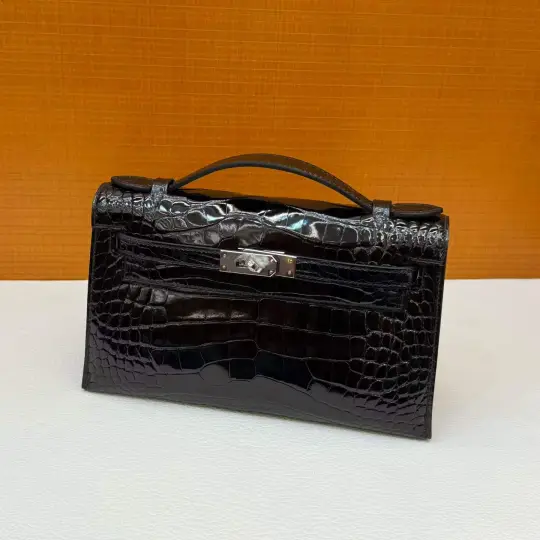 Kelly Pochette 22