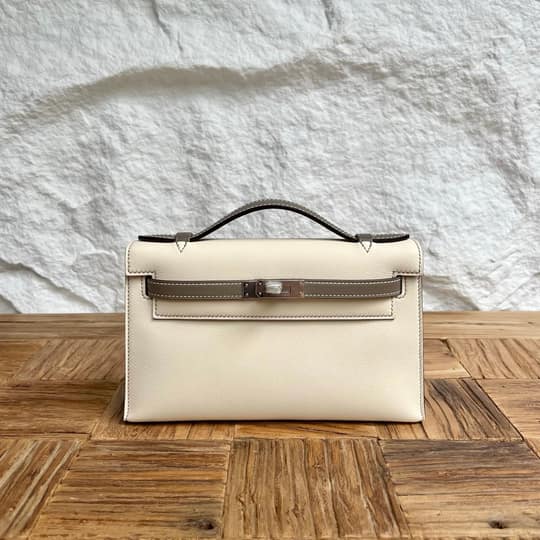 Kelly Pochette 22